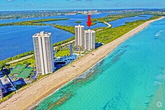 Building Photo - 5540 N Ocean Dr