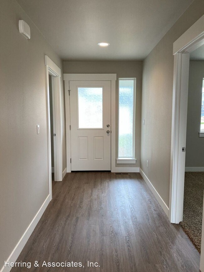 Foto del edificio - 3 br, 2 bath House - 39 S Millbrook Loop