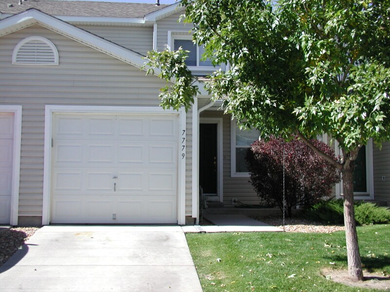 7779 S Kalispell Ct, Englewood, CO 80112 House for Rent in Englewood