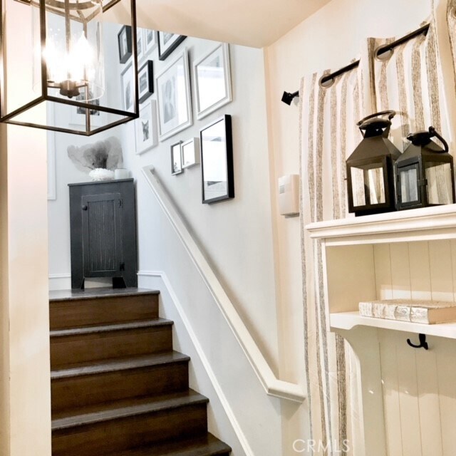 Foto del edificio - 410 Acacia Ave