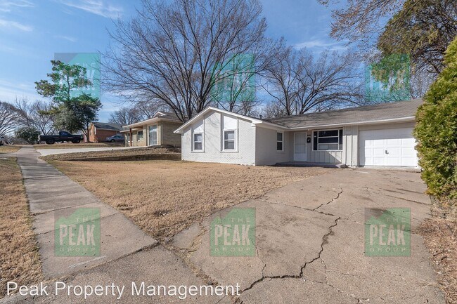 Building Photo - 3 br, 2 bath House - 1610 Virginia Dr.