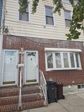 Building Photo - 90-07 Rockaway Blvd