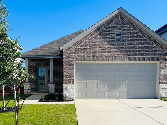 Building Photo - 2023 Single Story Home in Stonewall Ranch!
