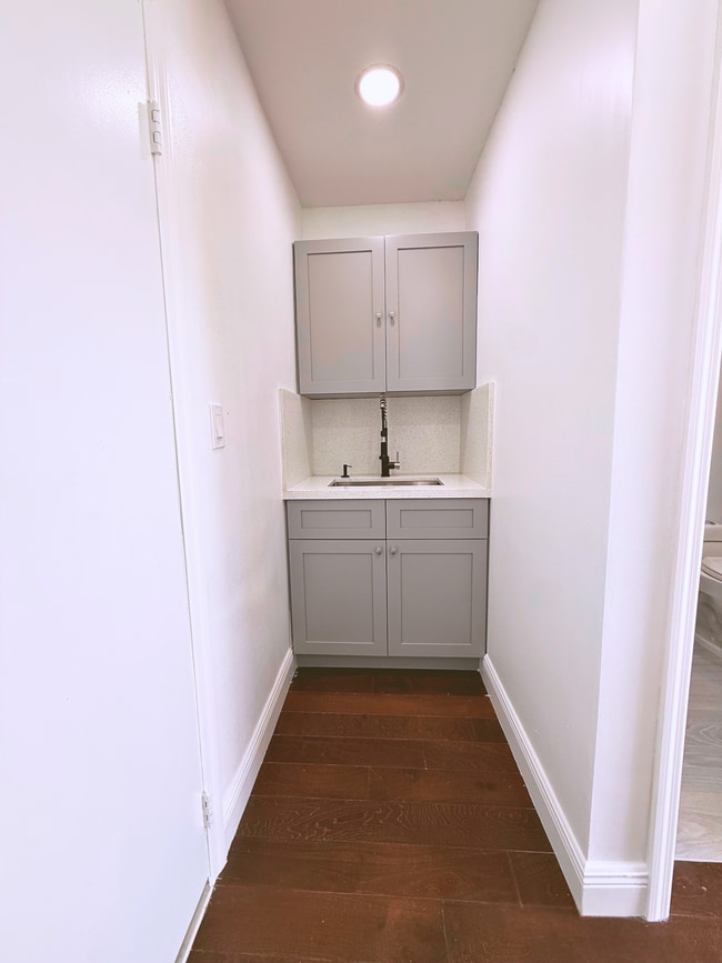 Kitchen Sink - 13901 SW 92nd Ave