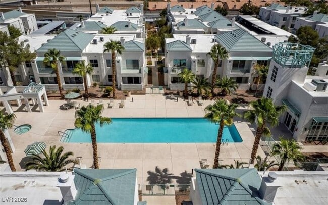 Foto del edificio - 7100 W Pirates Cove Rd