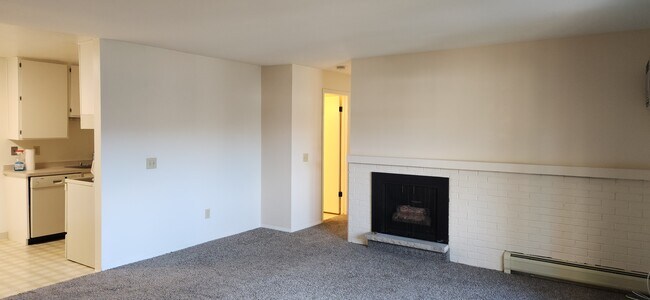 Foto del edificio - 5586 Guilford Rd
