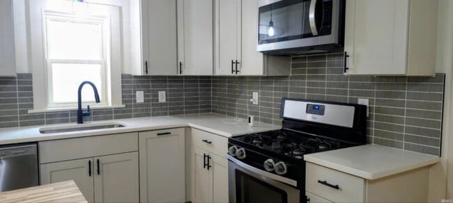 Foto del edificio - 1117 N Iowa St