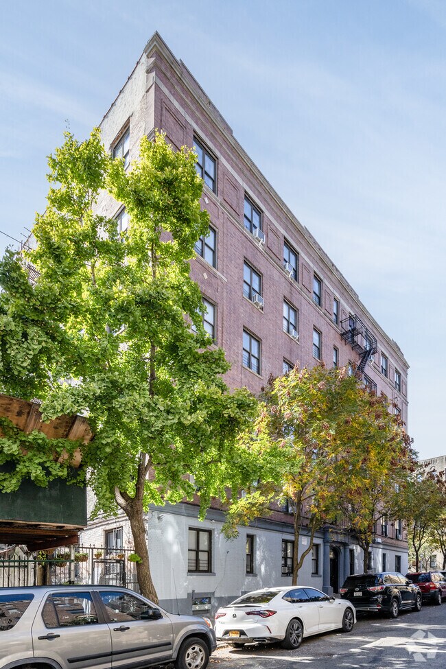 Foto del edificio - 534-540 W 189th St