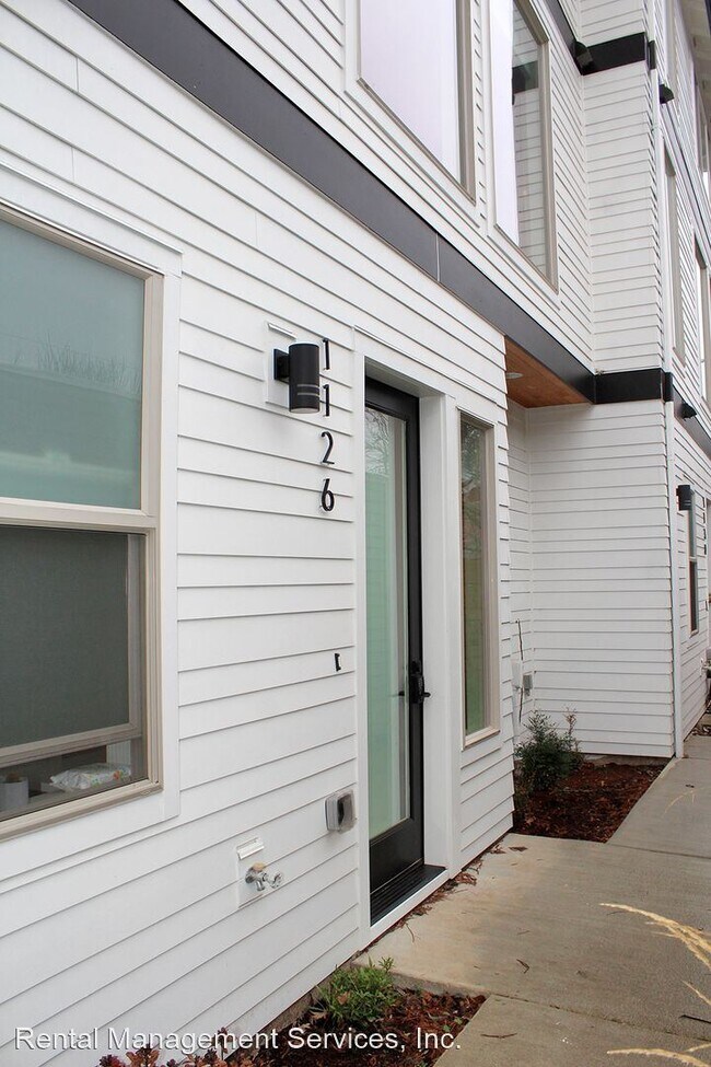 Foto del edificio - 3 br, 3.5 bath House - 1126 SE Tenino St