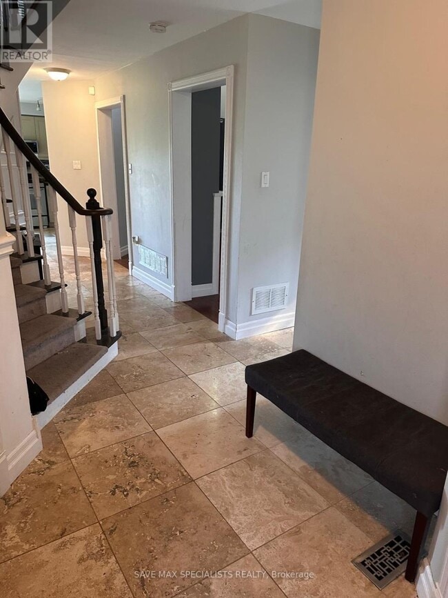 Building Photo - 5 McCullough Ave