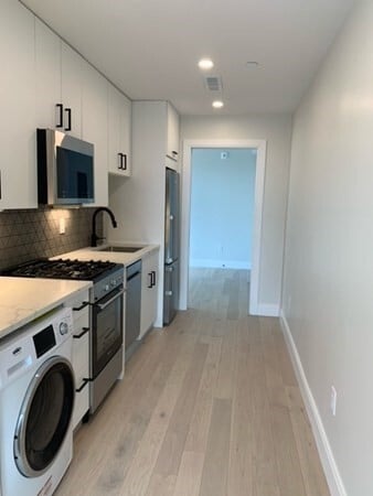 Photo - 71 Border St Townhome