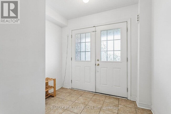 Building Photo - 1385 Costigan Rd