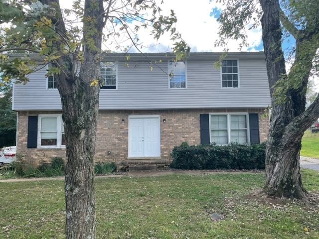 Building Photo - 711 McPherson Dr