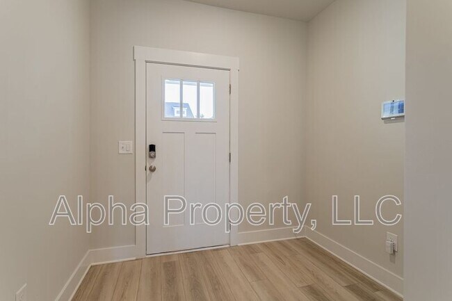 Foto del edificio - 1530 Rivermeade Dr