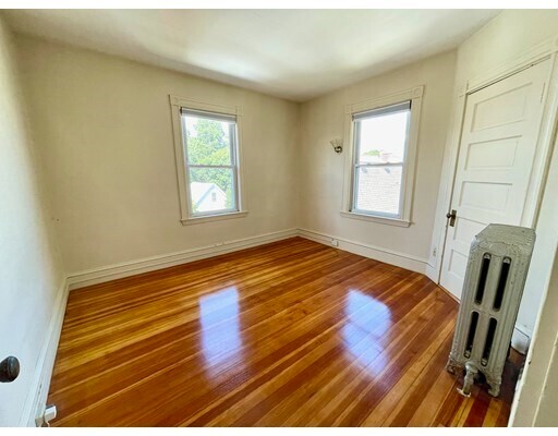 Foto del edificio - 229 Belmont St