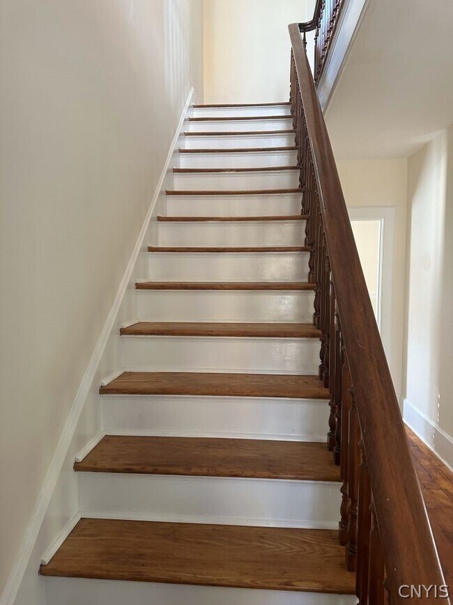 Foto del edificio - 206 E Genesee St