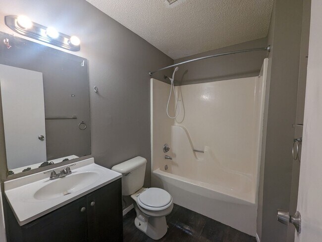 Foto del edificio - 130/140 Broadwater Duplex