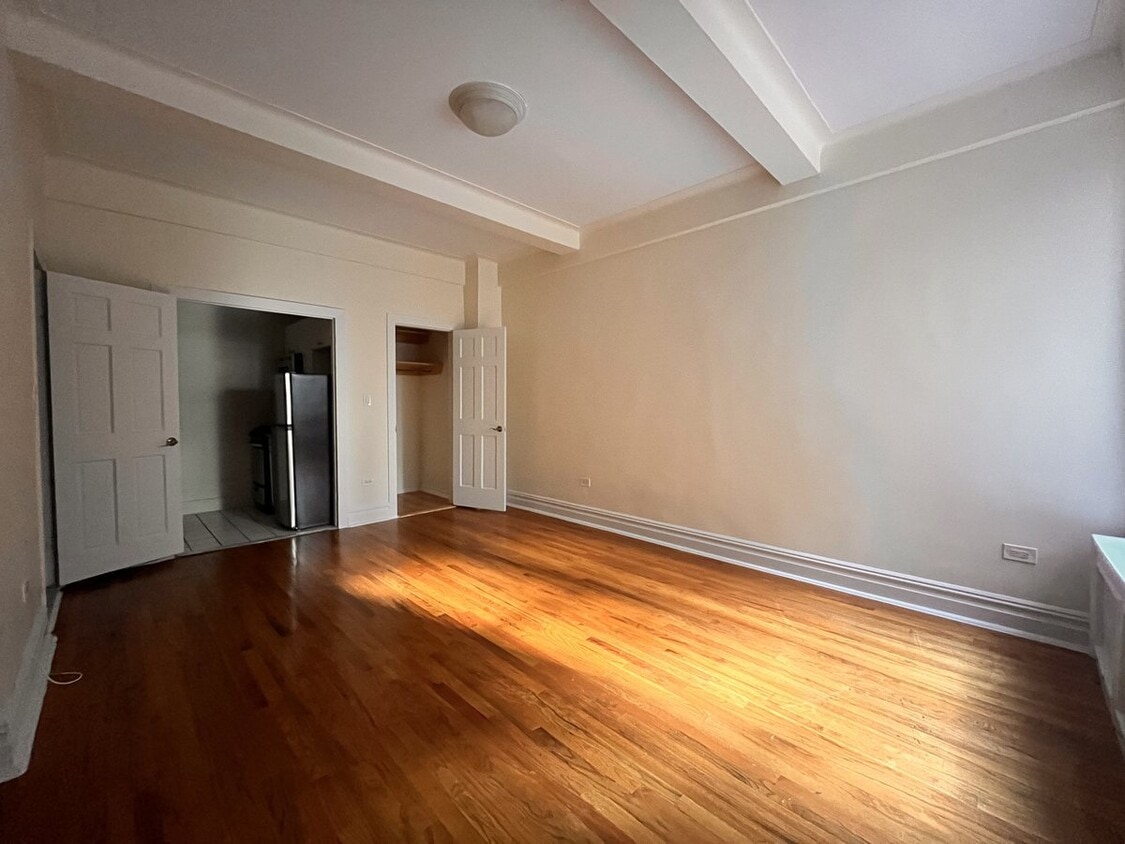 Foto principal - 166 Second Avenue
