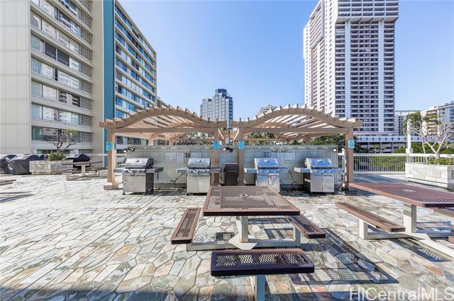 Foto del edificio - 445 Seaside Ave