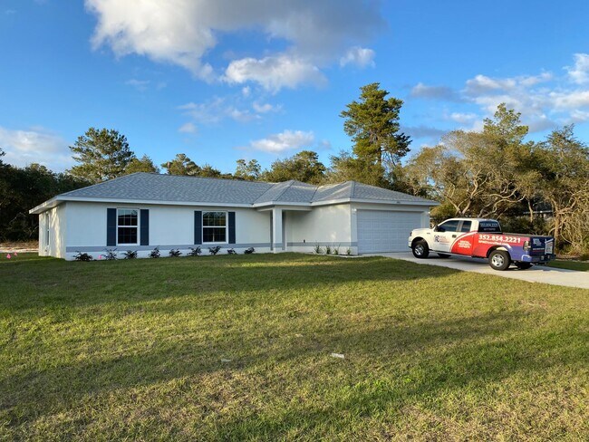 Foto del edificio - 2901 SW 173rd Street Rd