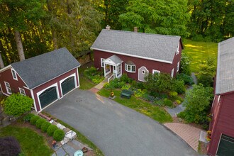 Building Photo - 45 Taconic Ave