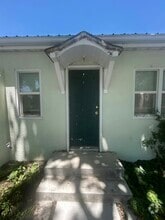 418 W 13th St