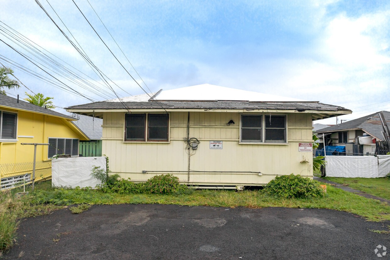 Building Photo - 528 Wailepo St