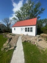 Building Photo - 3135 Ridgeway Dr