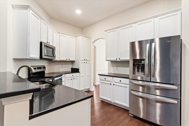 Foto del edificio - 4441 Comanche Trail Blvd
