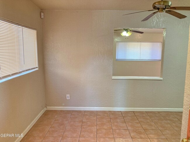 Foto del edificio - 1308 Montana Ave