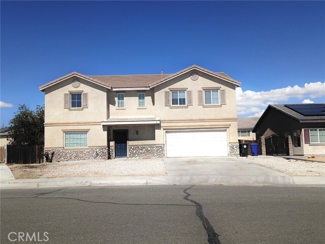 Foto principal - 14530 Phoenix St