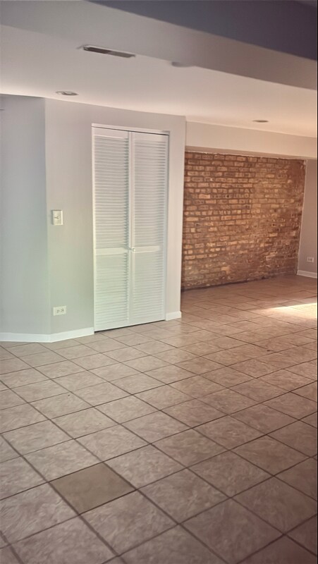 Foto del edificio - 4217 S Prairie Ave