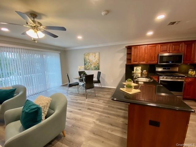 Foto del edificio - 24 Neal Path