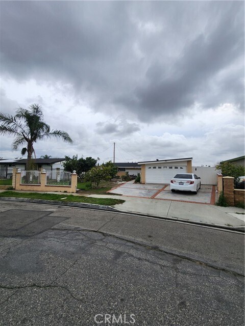 Foto principal - 650 Kansas Ave