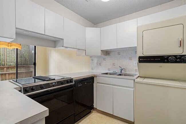 Photo du bâtiment - 2312 W 6th Ave