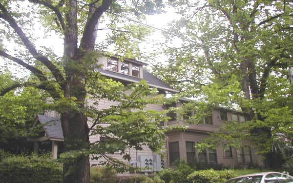Building Photo - Vista Apartments