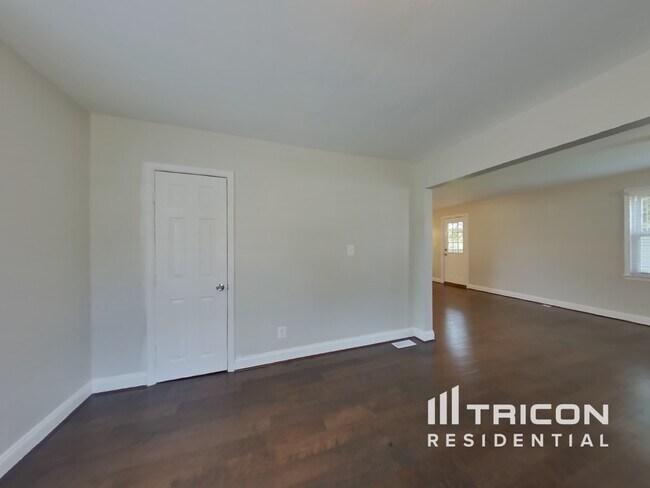 Foto del edificio - 2509 Windsor Rd