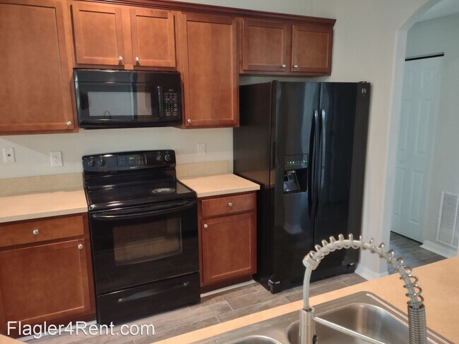 Building Photo - 3 br, 2 bath House - 100 Pin Oak Drive