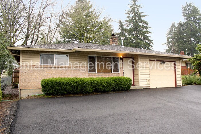 Primary Photo - 12876 SE Oatfield Rd