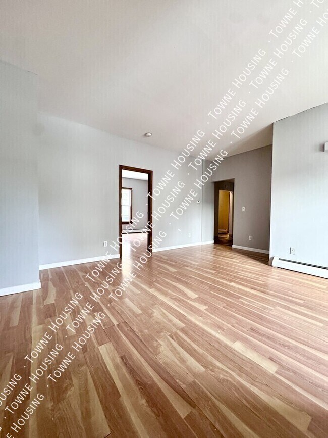 Foto del edificio - 336 East St