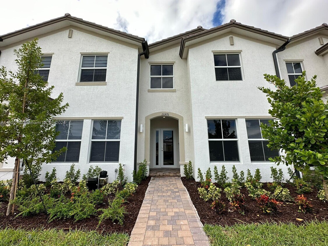 26476 SW 148th Ct, Naranja, FL 33032 Townhome Rentals in Naranja FL
