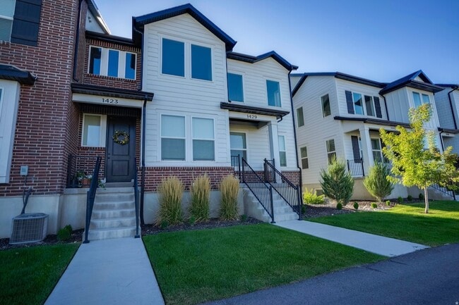 Building Photo - 1429 N 3600 W