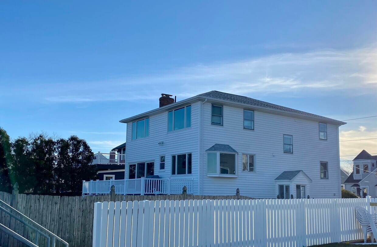side view - 80 Norton Rd
