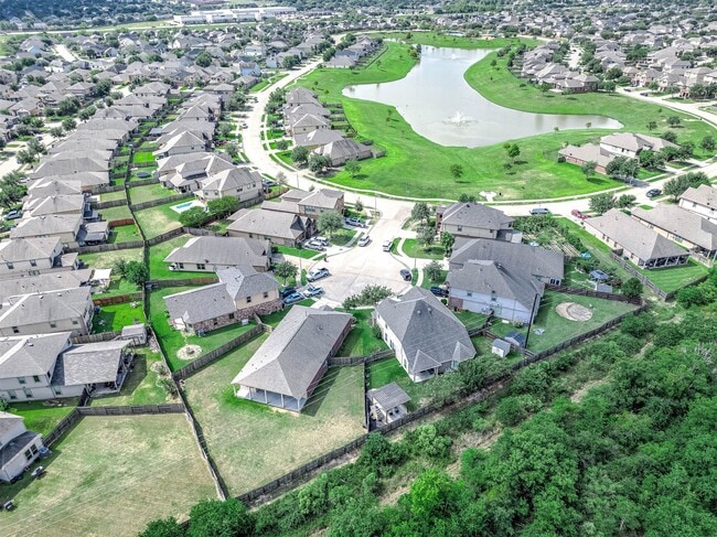 Foto del edificio - 21103 Keystone Pine Ct