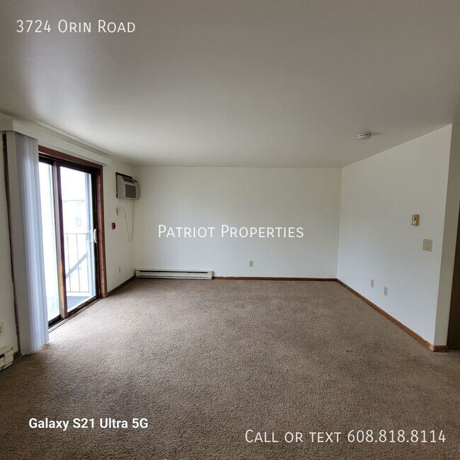 Building Photo - 1 bed/1 bath plus den in Madison, WI!