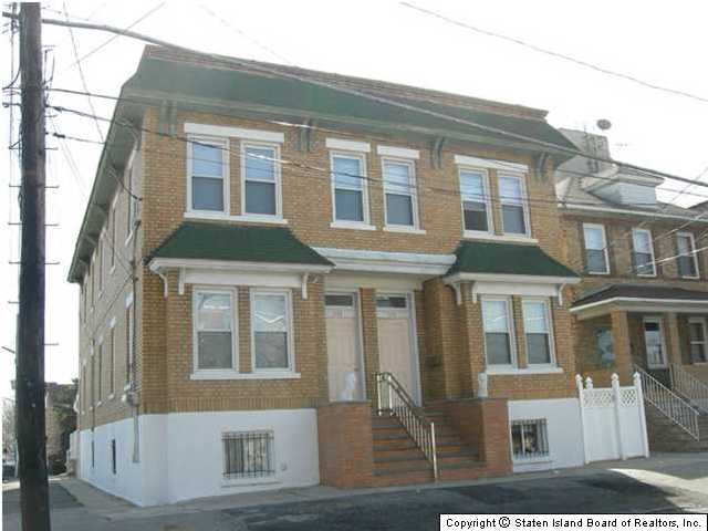 Building Photo - 270-272 McClean Ave