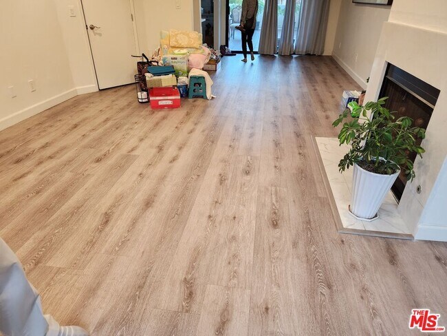 Foto del edificio - 601 S Van Ness Ave