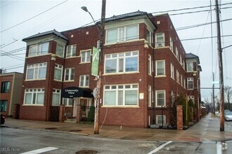 Building Photo - 11433 Ashbury Ave