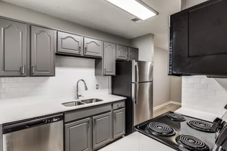 Building Photo - Evaline Apartments