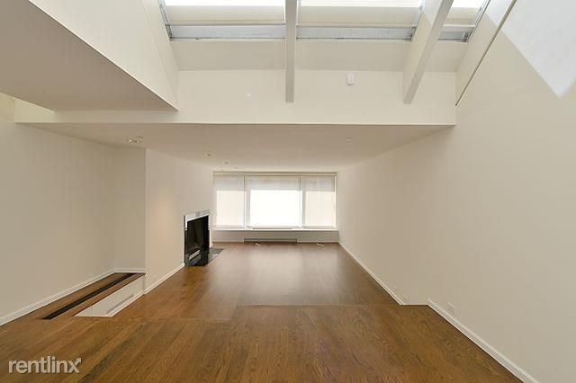 Building Photo - 2 br, 2 bath Townhome - 228 East 67 Street